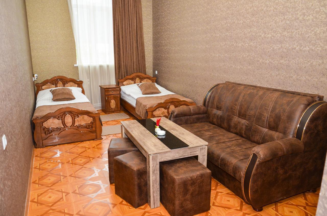 Zangezur Hotel Goris Buitenkant foto
