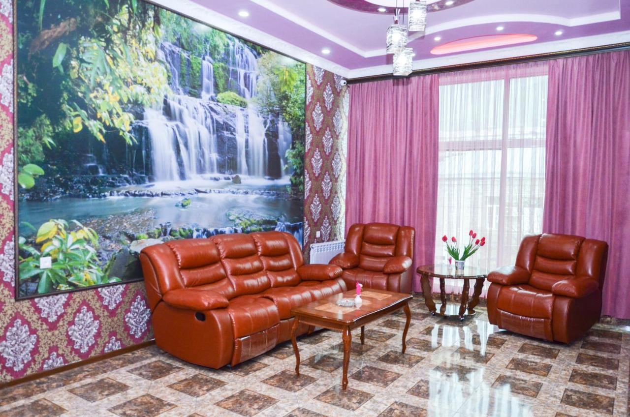 Zangezur Hotel Goris Buitenkant foto